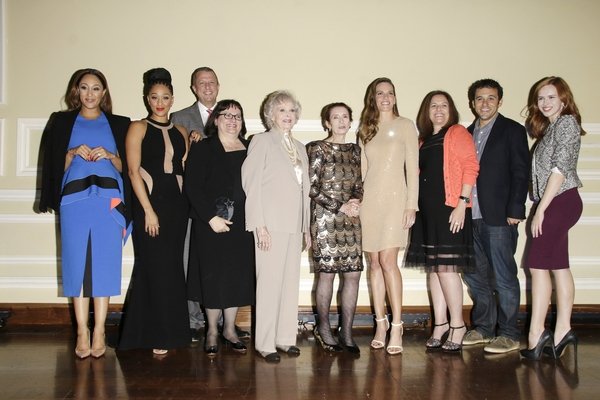  Tamera and Tia Mowry (Education Award), Western Region Director Keith McNutt, Judy Swank (Parenting Award), June Lockhart, Margaret O’Brien (Shirley Temple Award), Hilary Swank, Looking Ahead Advisory Committee Co-Chairs Sharon Lieblein and Fred Savage (Community Service Award) and SAG-AFTRA Young Performers Committee National Co-Chair Elizabeth McLaughlin. 